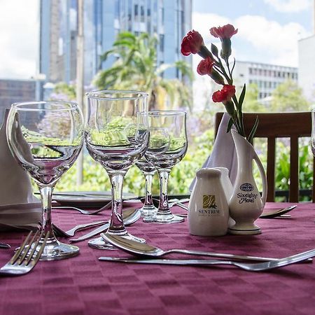 Sentrim 680 Hotel Ναϊρόμπι Εξωτερικό φωτογραφία