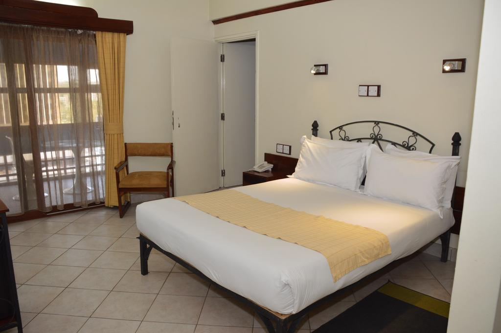 Sentrim 680 Hotel Ναϊρόμπι Εξωτερικό φωτογραφία