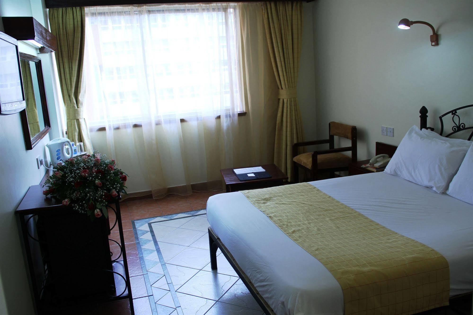 Sentrim 680 Hotel Ναϊρόμπι Εξωτερικό φωτογραφία